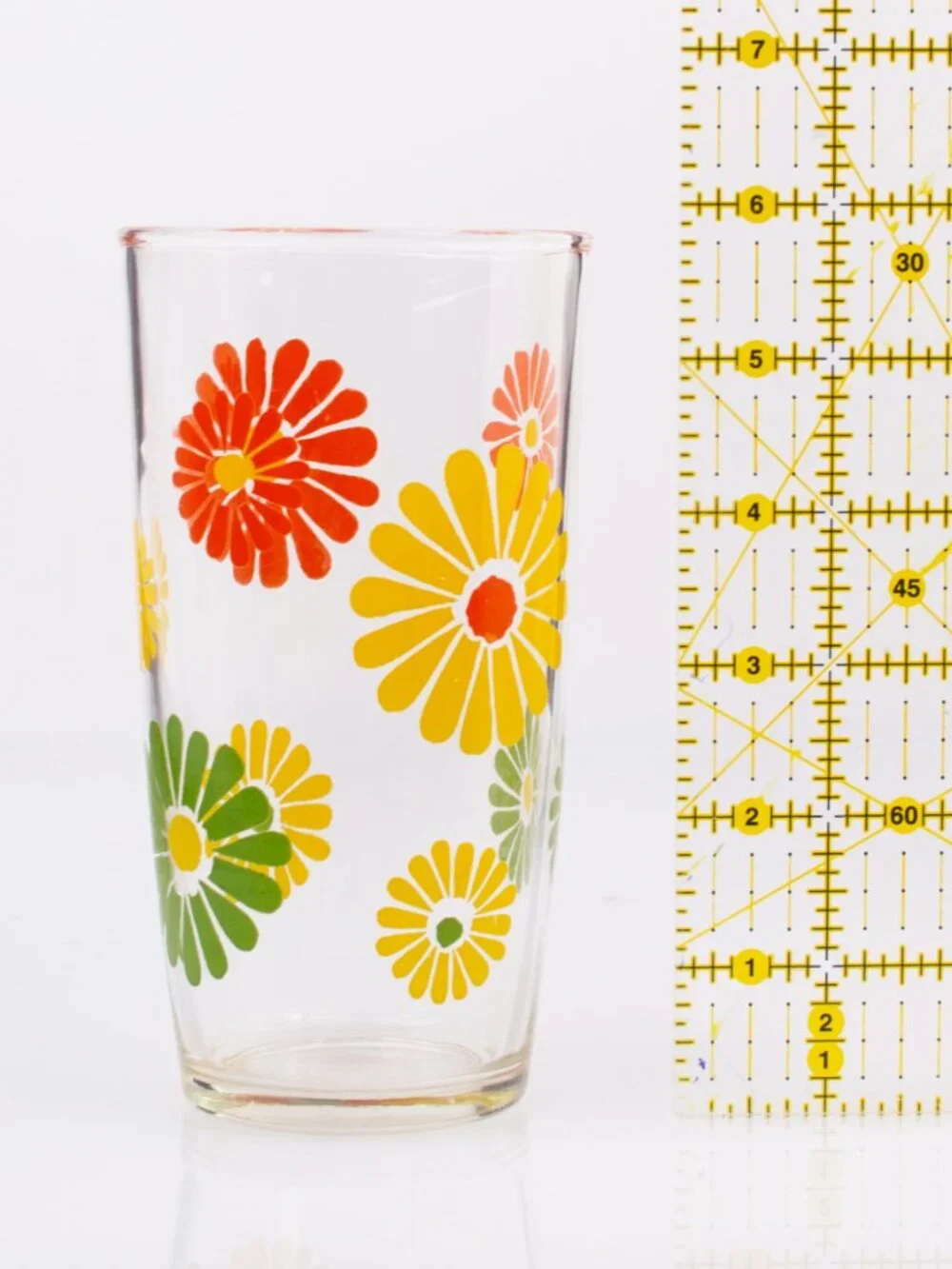 Retro Hazel Atlas Multi Daisy Vintage Sour Cream Glasses set of 3
